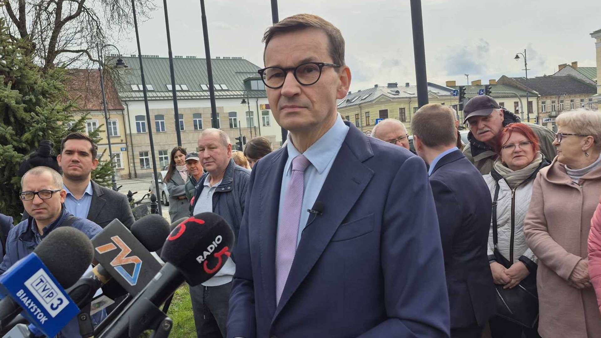 Były premier Mateusz Morawiecki w Suwałkach, 14.04.2025, fot. Areta Topornicka